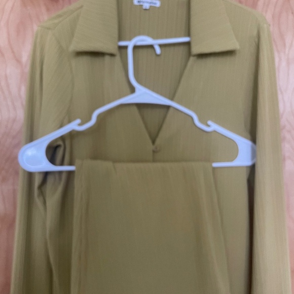 Reformation Green / Yellow Two Piece Set - Picture 1 of 5